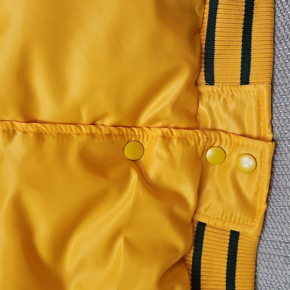 Green Bay Packers Women's Puffer Jacket Size L New NWT Wisconsin GIII ** READ** - Picture 14 of 16